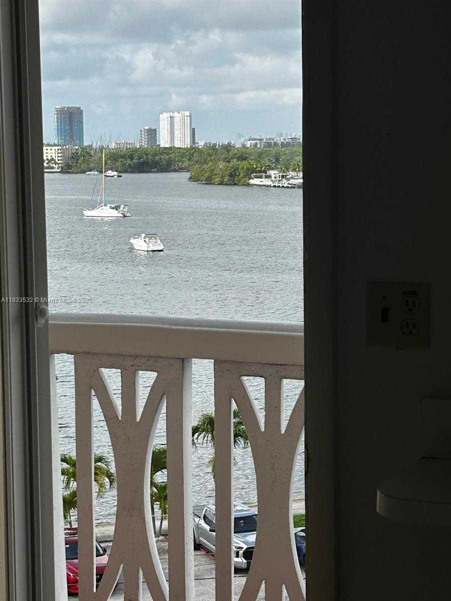 Small Image of 2903 POINT EAST DR #K611, Aventura Number 13