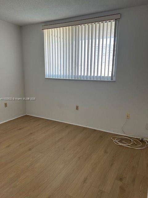 Small Image of 2903 POINT EAST DR #K611, Aventura Number 14
