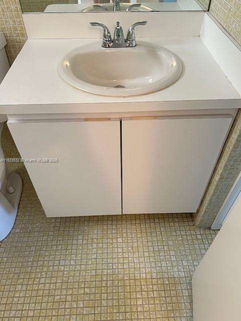 Small Image of 2903 POINT EAST DR #K611, Aventura Number 15