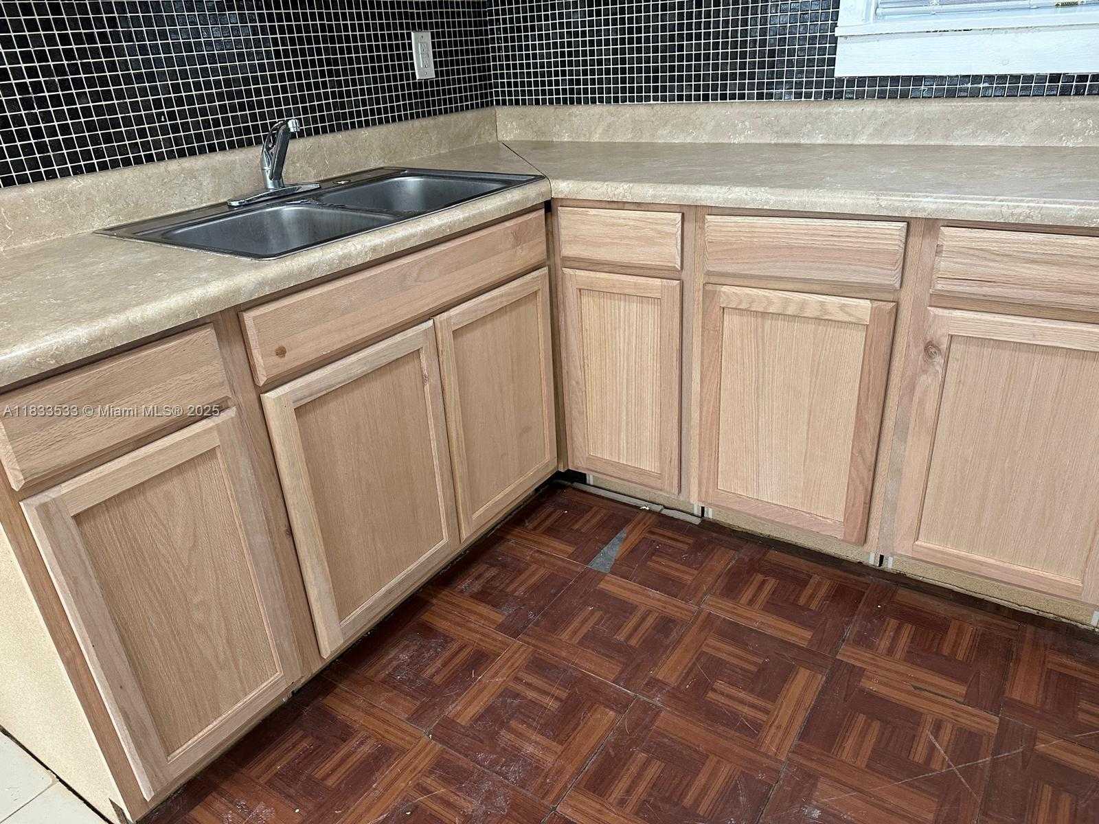 Small Image of 221 WEST 27TH ST #221, Riviera Beach Number 18