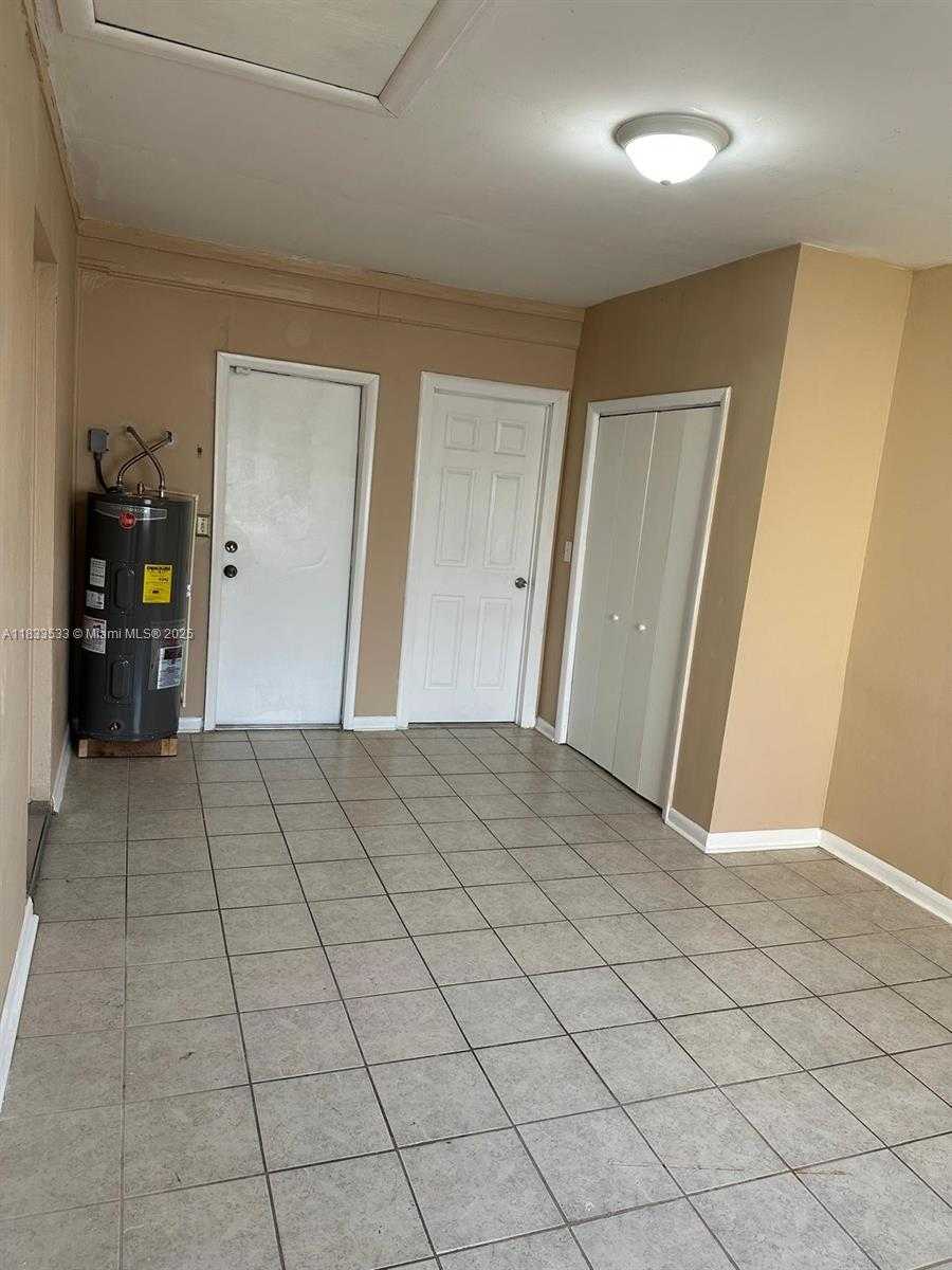 Small Image of 221 WEST 27TH ST #221, Riviera Beach Number 20