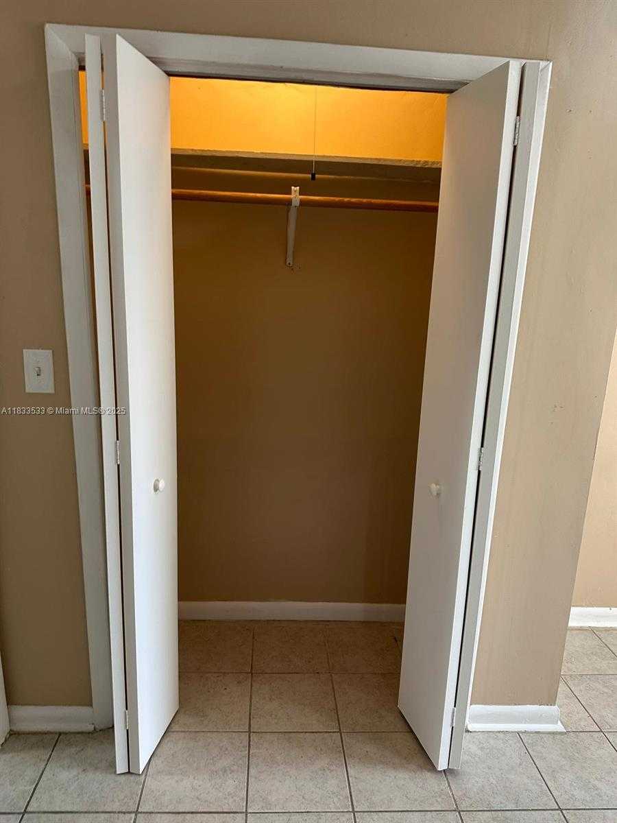 Small Image of 221 WEST 27TH ST #221, Riviera Beach Number 21
