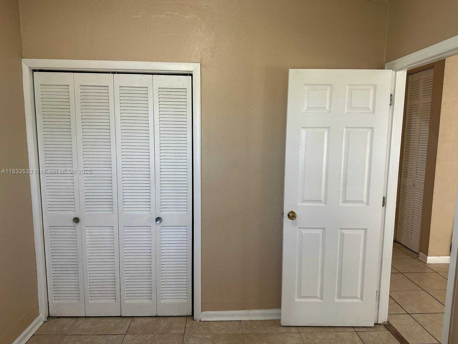 Small Image of 221 WEST 27TH ST #221, Riviera Beach Number 9