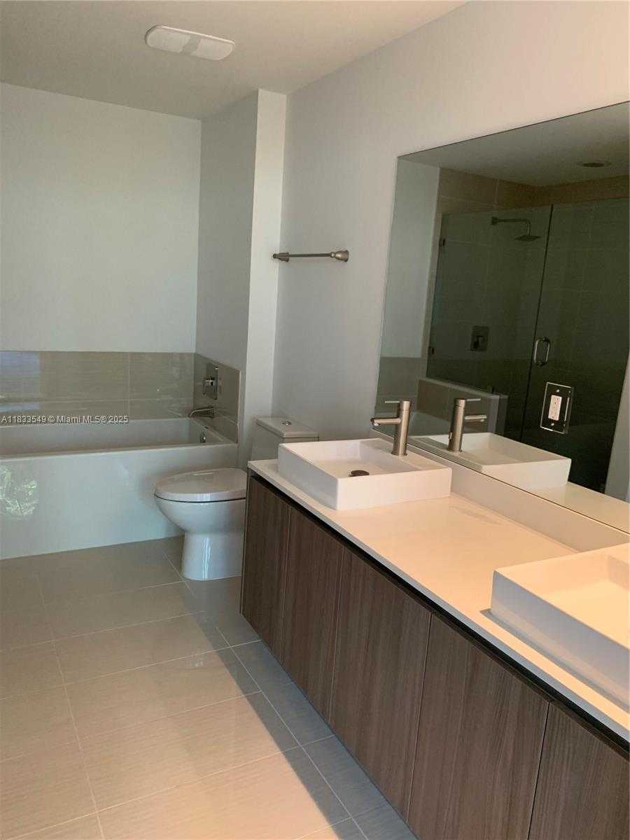 Small Image of 201 SOUTH WEST 17TH RD #310, Miami Number 15