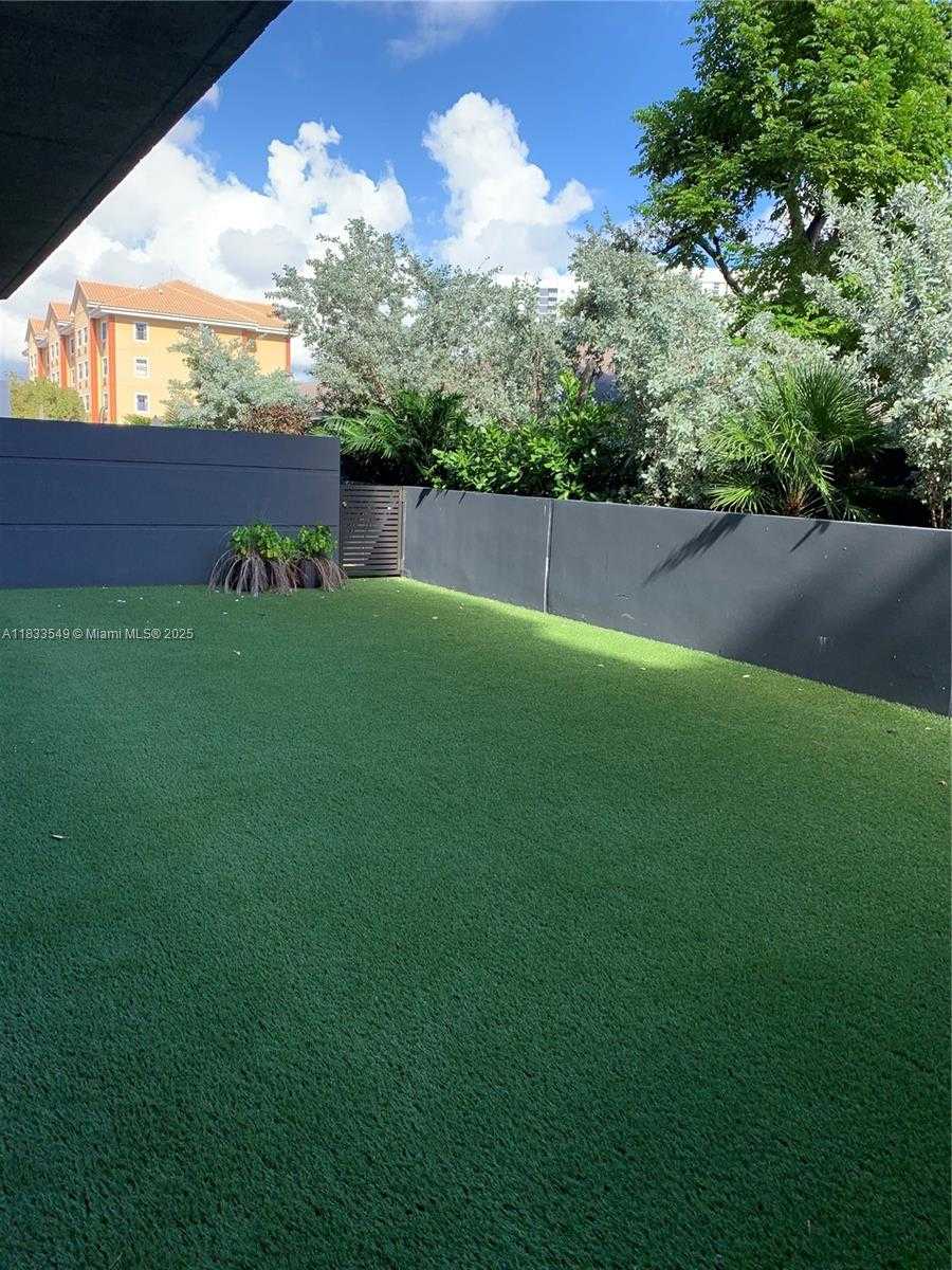 Small Image of 201 SOUTH WEST 17TH RD #310, Miami Number 30