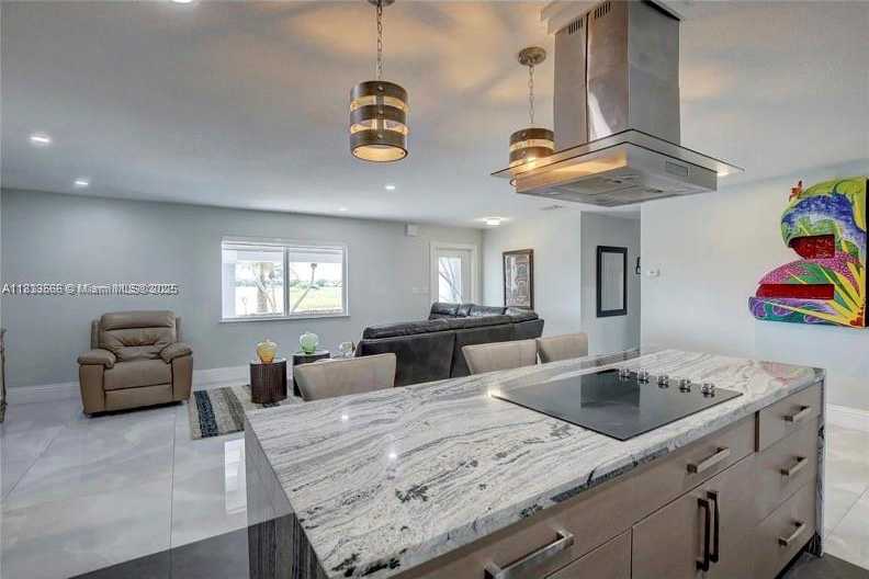 Small Image of 27680 SOUTH WEST 162ND AVE, Homestead Number 3