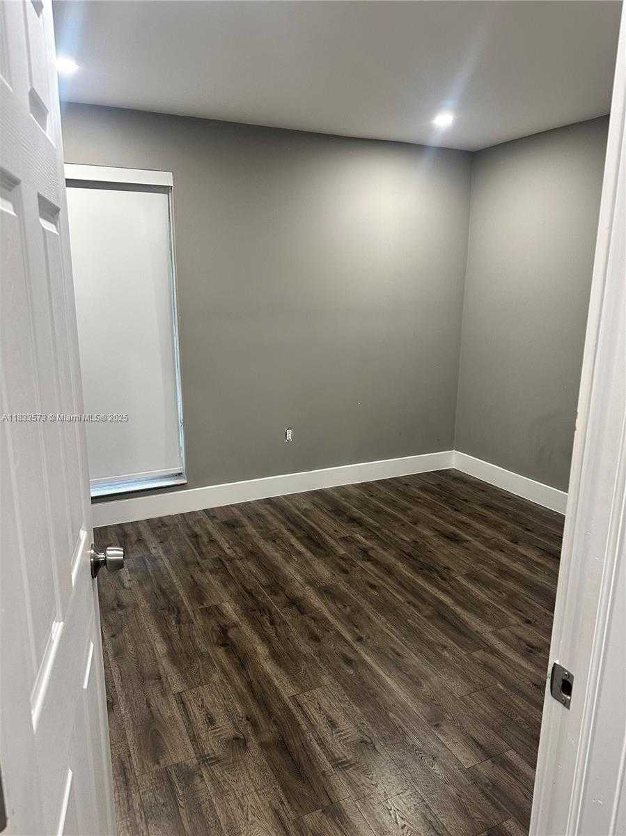 Small Image of 9449 SOUTH WEST 76TH ST #T5, Miami Number 10