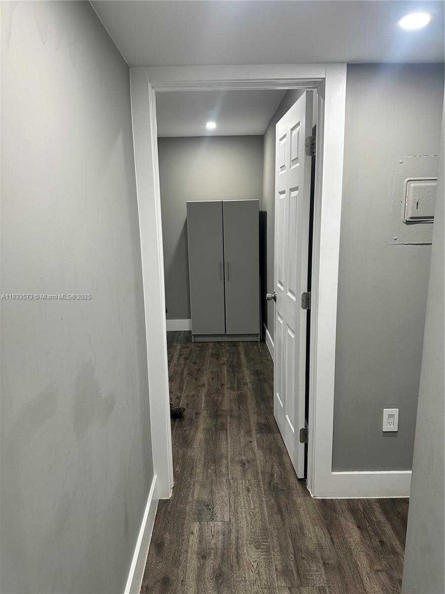 Small Image of 9449 SOUTH WEST 76TH ST #T5, Miami Number 16
