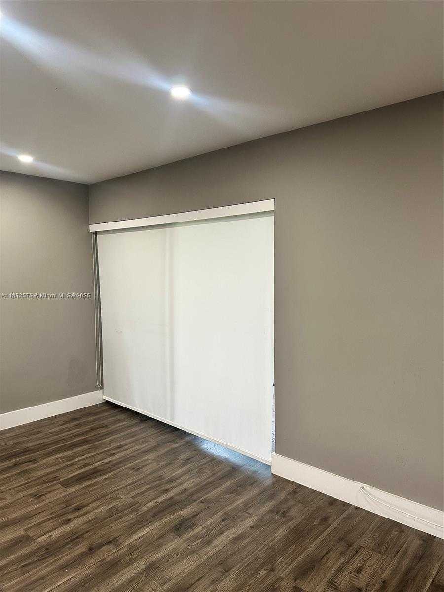 Small Image of 9449 SOUTH WEST 76TH ST #T5, Miami Number 8