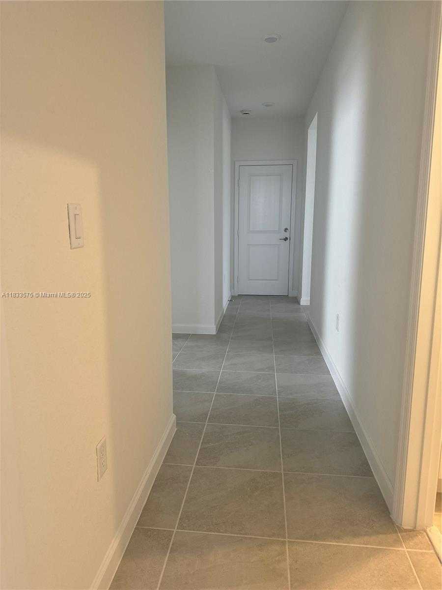 Small Image of 2923 SOUTH EAST 23 AVE #2923, Homestead Number 10