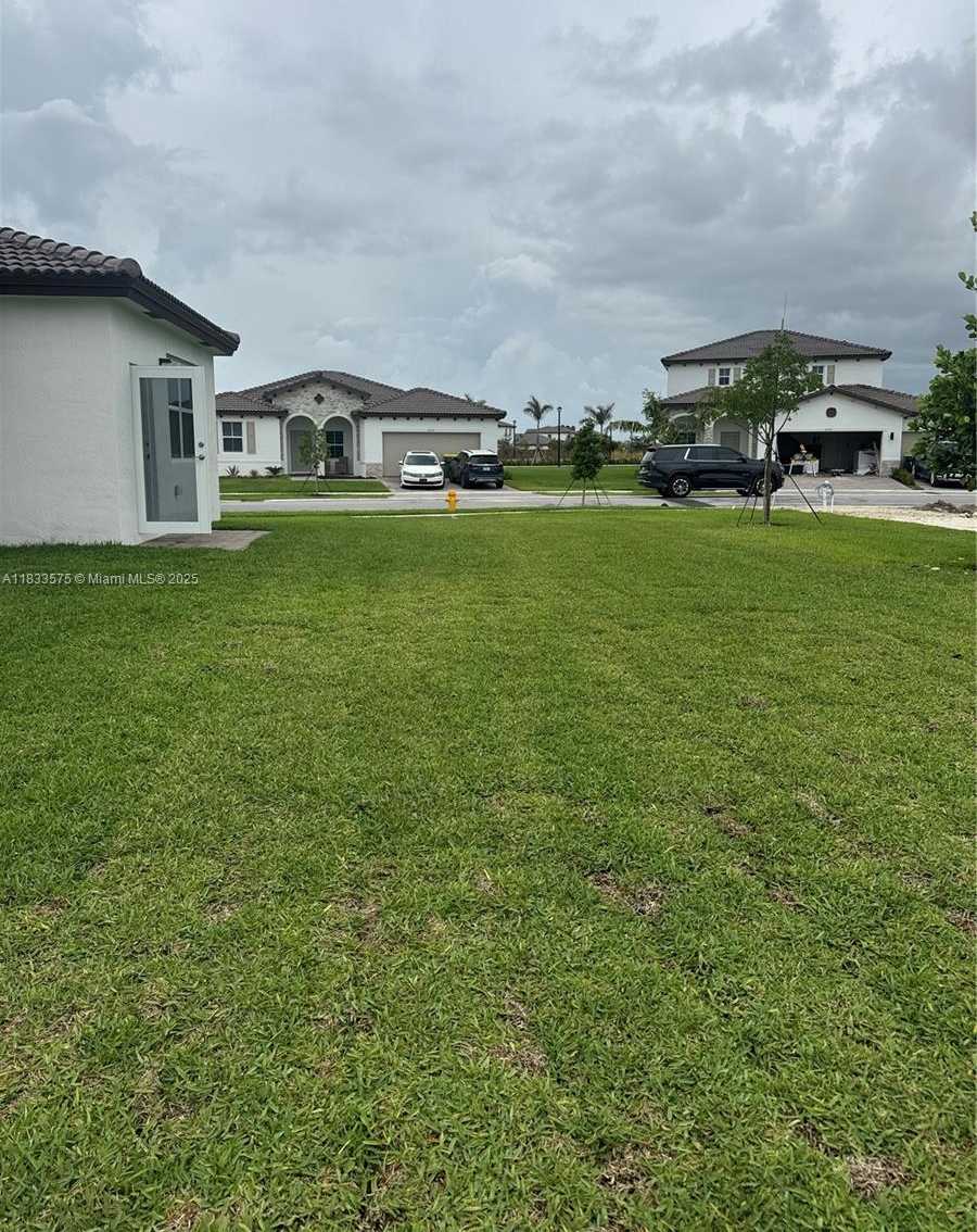 Small Image of 2923 SOUTH EAST 23 AVE #2923, Homestead Number 15