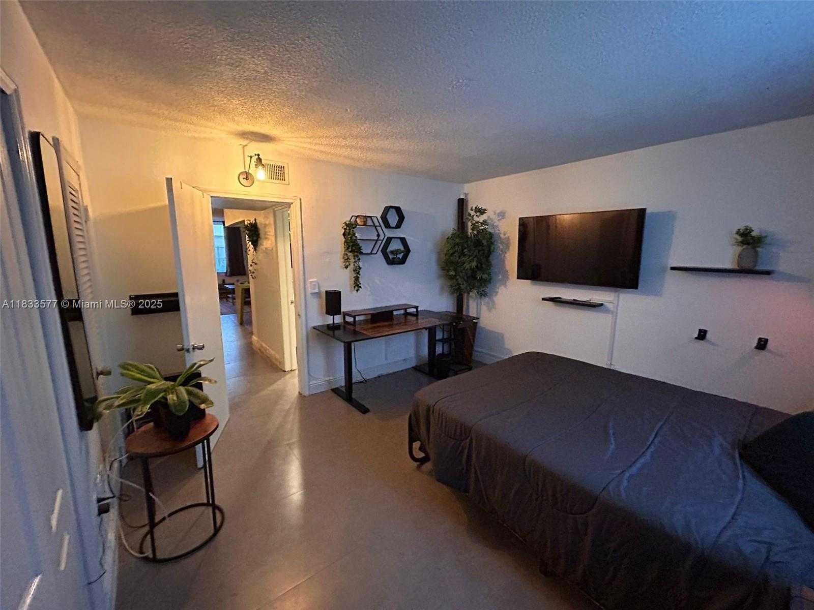 Small Image of 1790 79TH ST CSWY #B110, North Bay Village Number 19