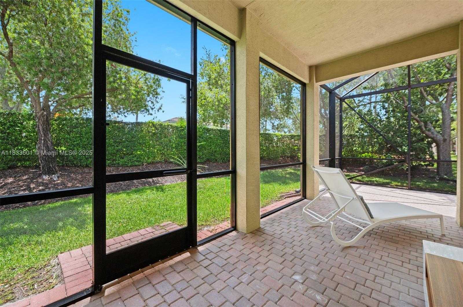 Small Image of 8186 FIERA RIDGE DR, Boynton Beach Number 24