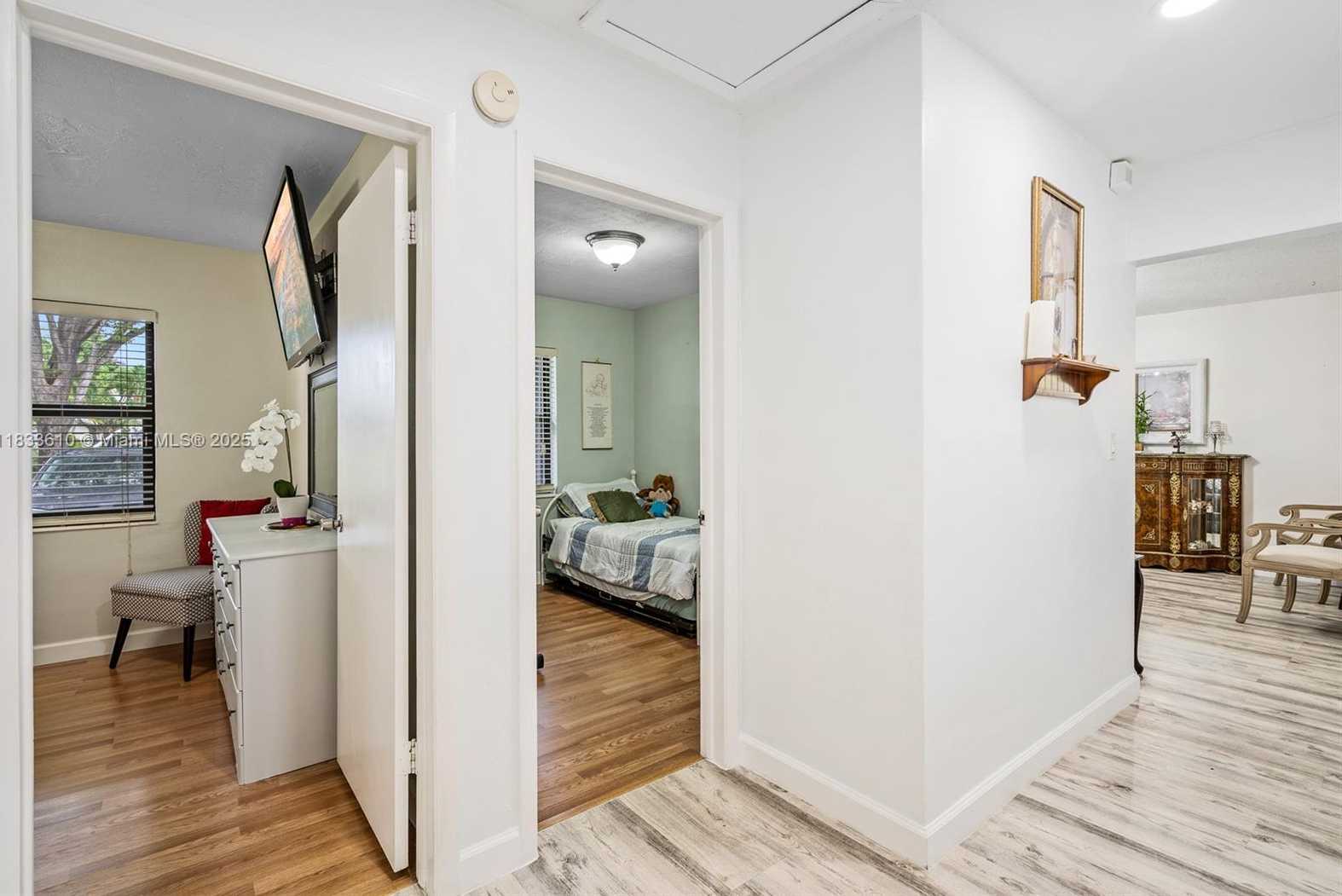 Small Image of 11914 SOUTH WEST 125TH PL #N/A, Miami Number 10