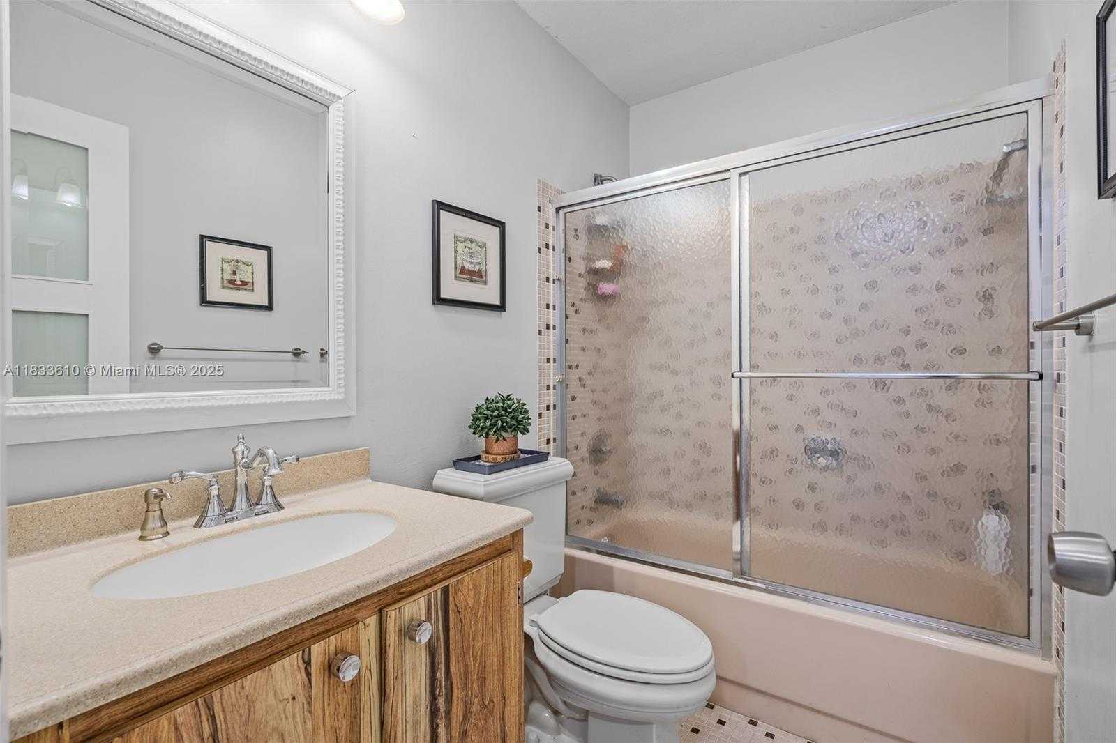 Small Image of 11914 SOUTH WEST 125TH PL #N/A, Miami Number 14