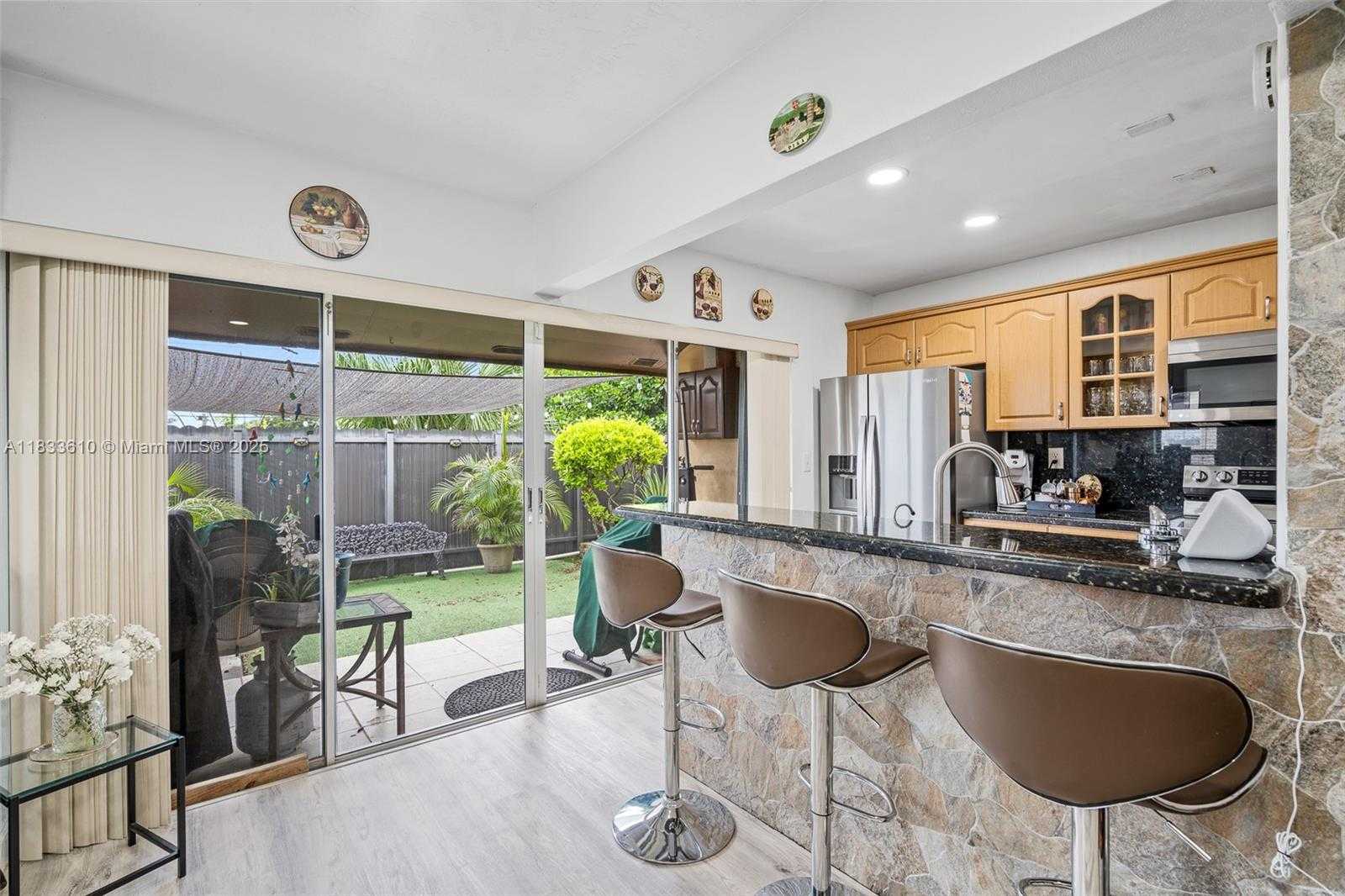 Small Image of 11914 SOUTH WEST 125TH PL #N/A, Miami Number 5