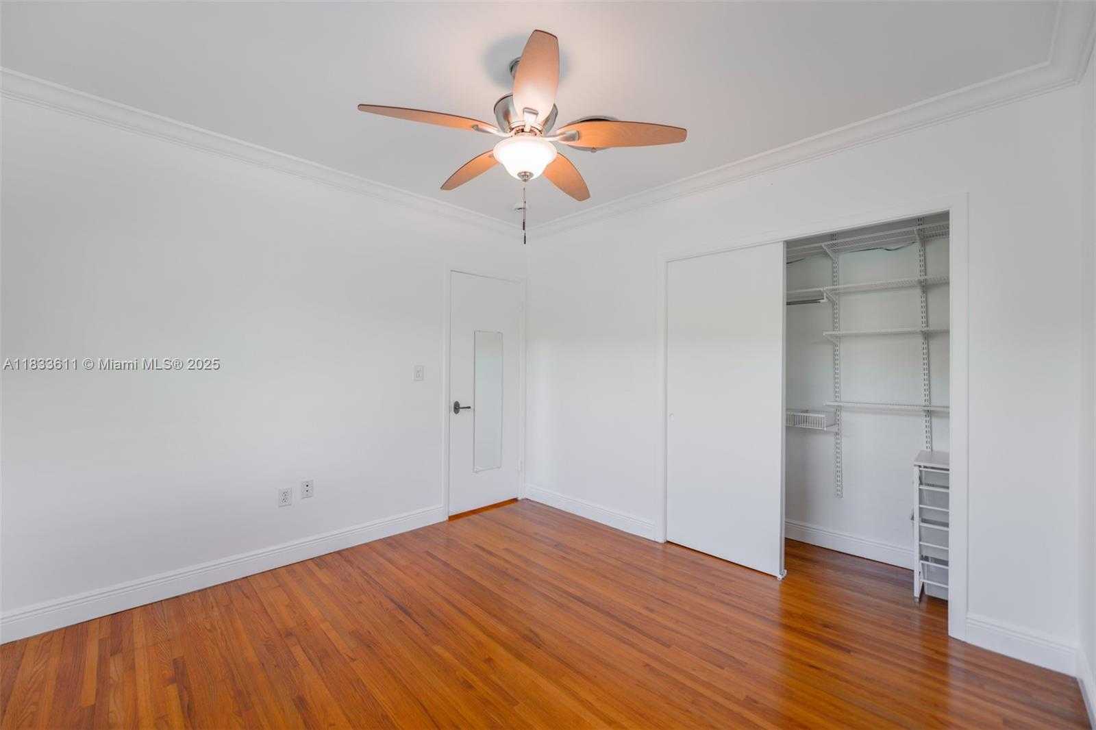 Small Image of 3615 RIVIERA CT #3615, Coral Gables Number 23