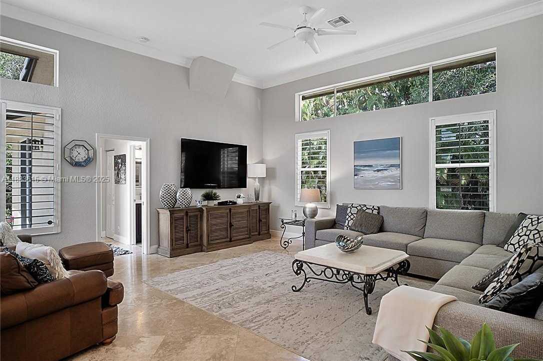 Small Image of 6807 NORTH WEST 66TH WAY, Parkland Number 17