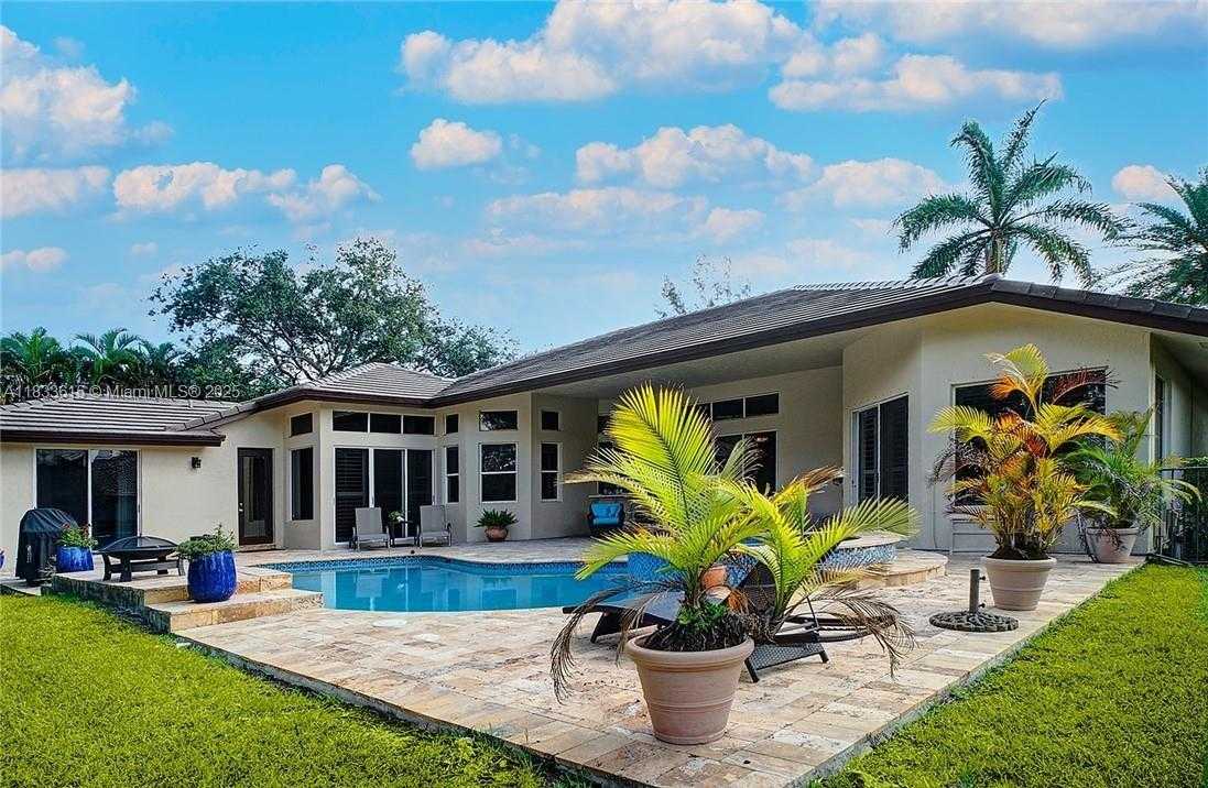 Small Image of 6807 NORTH WEST 66TH WAY, Parkland Number 39