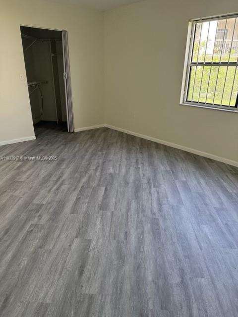Small Image of 9421 FONTAINEBLEAU BLVD #106-35, Miami Number 17