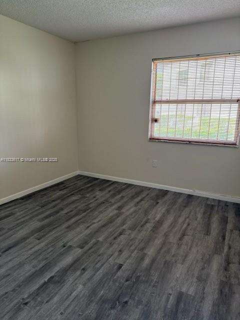 Small Image of 9421 FONTAINEBLEAU BLVD #106-35, Miami Number 20