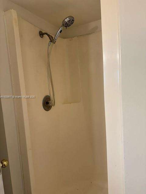Small Image of 9421 FONTAINEBLEAU BLVD #106-35, Miami Number 23