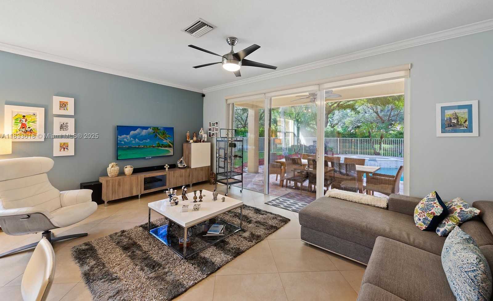 Small Image of 4008 STAGHORN LN, Weston Number 10
