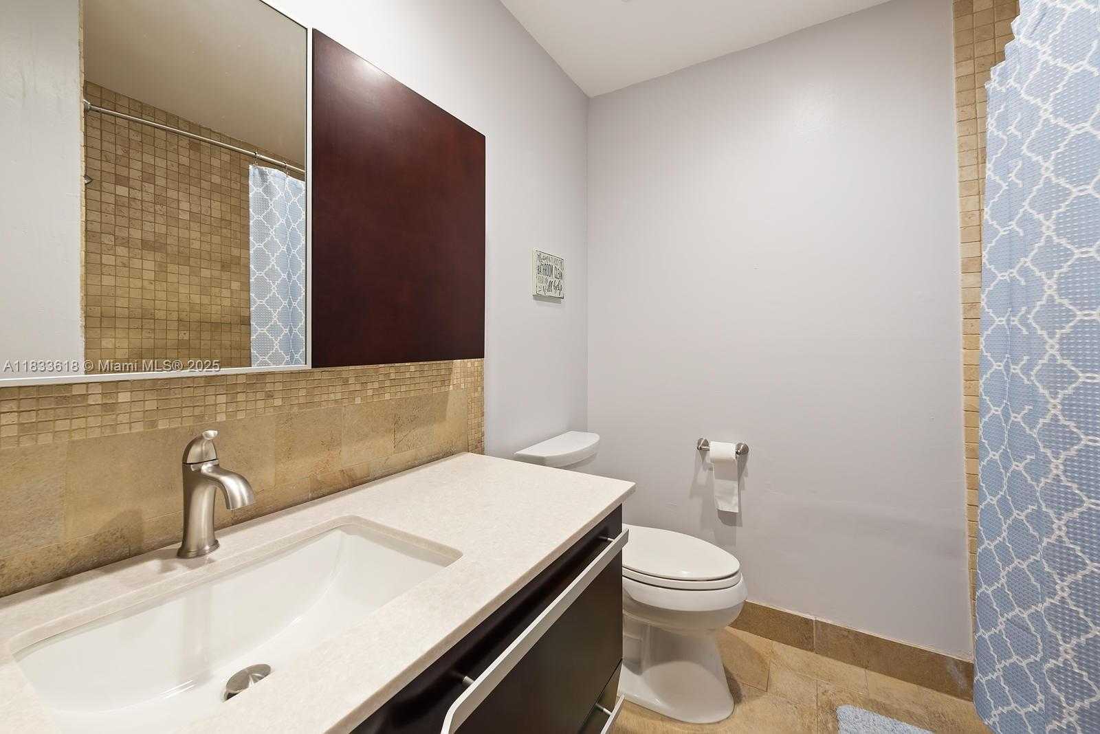 Small Image of 4008 STAGHORN LN, Weston Number 30