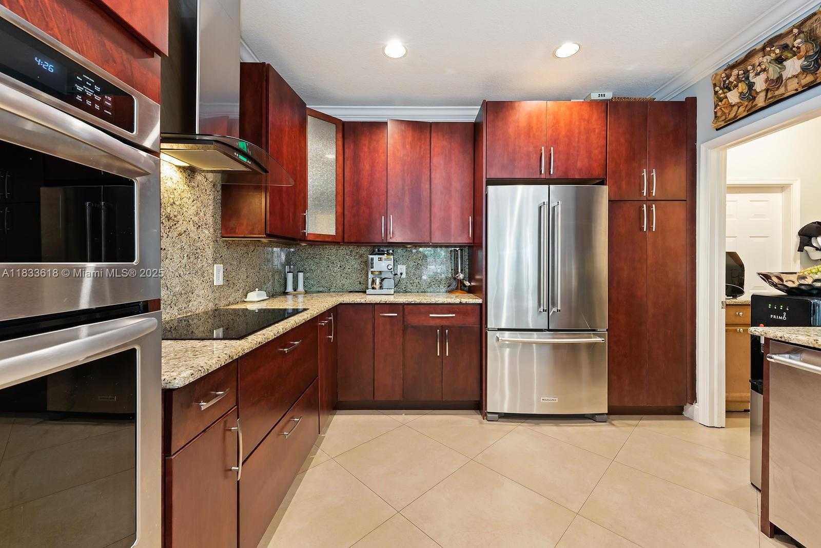 Small Image of 4008 STAGHORN LN, Weston Number 7