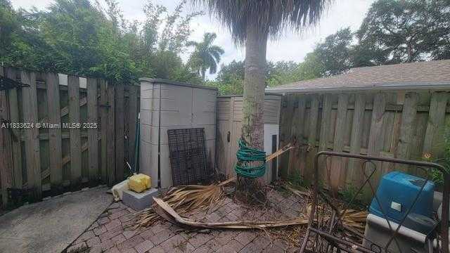 Small Image of Fort Lauderdale Number 4
