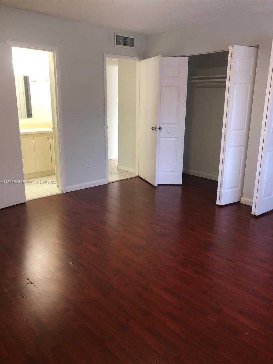 Small Image of 9970 SOUTH WEST 88TH ST #914-9, Miami Number 10