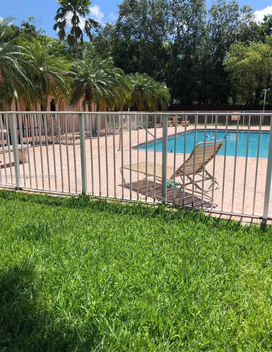 Small Image of 9970 SOUTH WEST 88TH ST #914-9, Miami Number 17