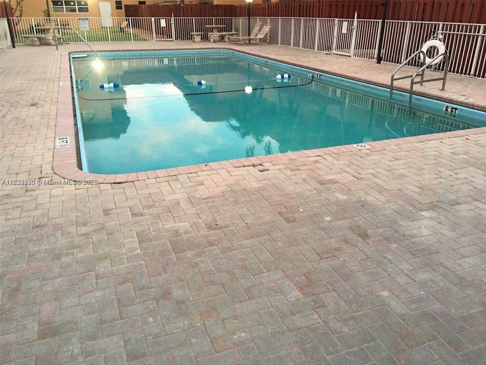 Small Image of 9970 SOUTH WEST 88TH ST #914-9, Miami Number 2
