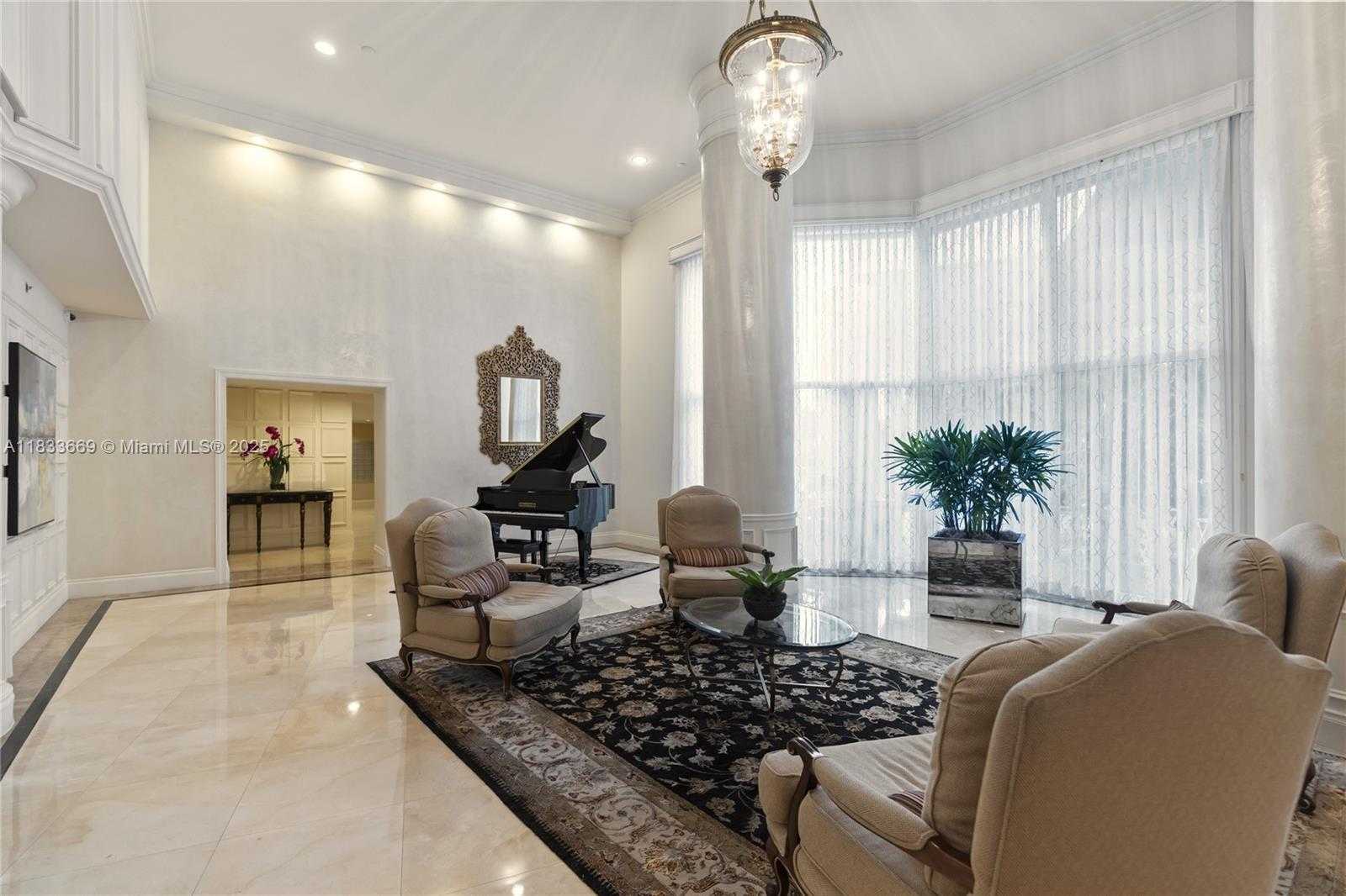 Small Image of 3530 MYSTIC POINTE DR #1714, Aventura Number 34