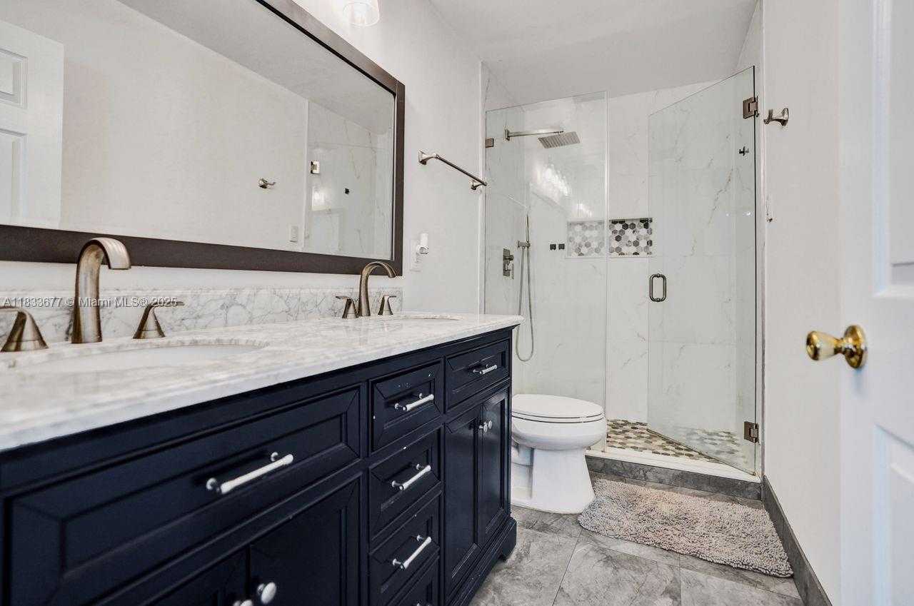 Small Image of 18998 CLOUD LAKE CIR, Boca Raton Number 55