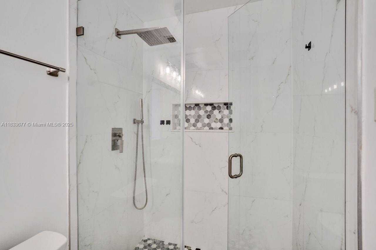 Small Image of 18998 CLOUD LAKE CIR, Boca Raton Number 58