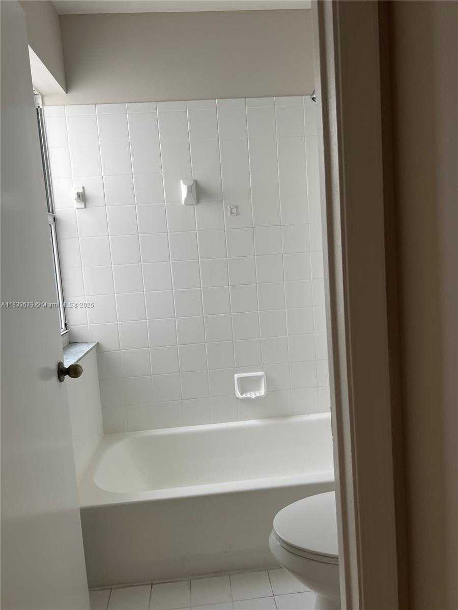 Small Image of 11216 NORTH WEST 46TH DR, Coral Springs Number 28
