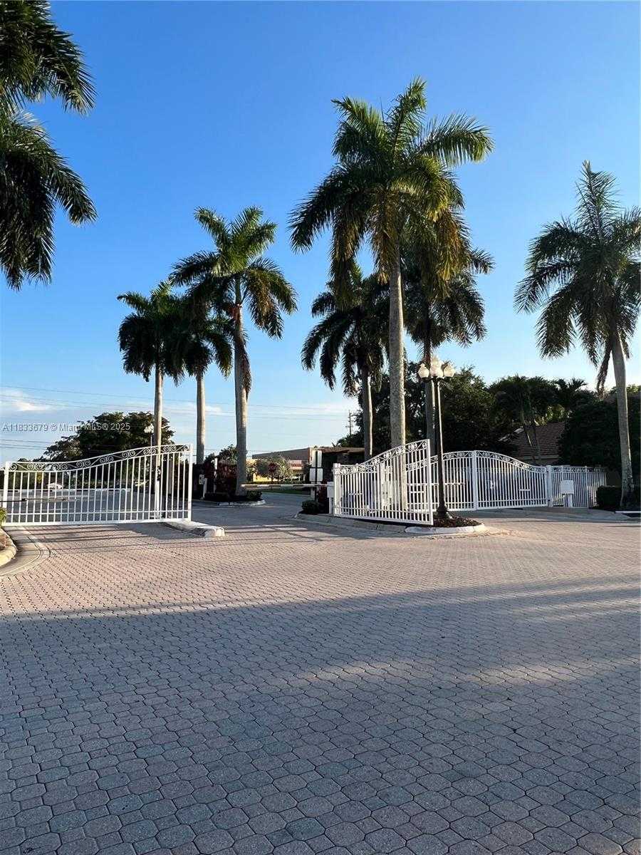 Small Image of 11216 NORTH WEST 46TH DR, Coral Springs Number 31