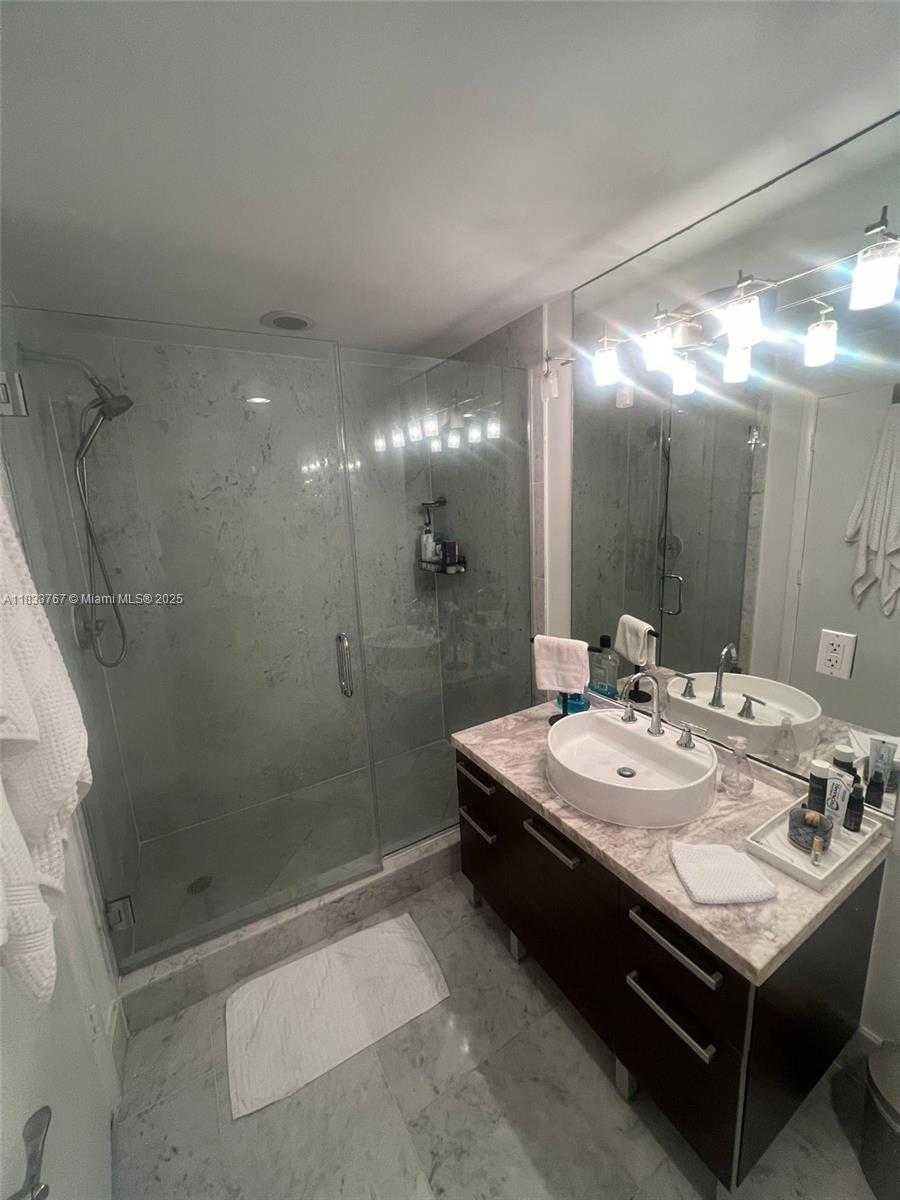 Small Image of 253 NORTH EAST 2ND ST #1904, Miami Number 9