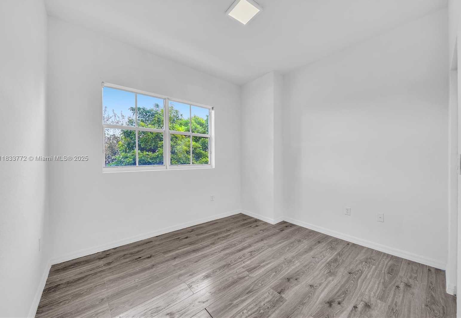 Small Image of 8899 NORTH WEST 107TH CT #214, Doral Number 16