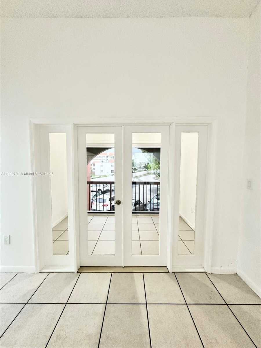 Small Image of 10237 NORTH WEST 9TH ST CIR #210-4, Miami Number 11