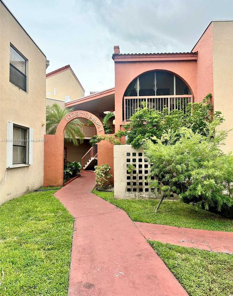 Small Image of 10237 NORTH WEST 9TH ST CIR #210-4, Miami Number 2