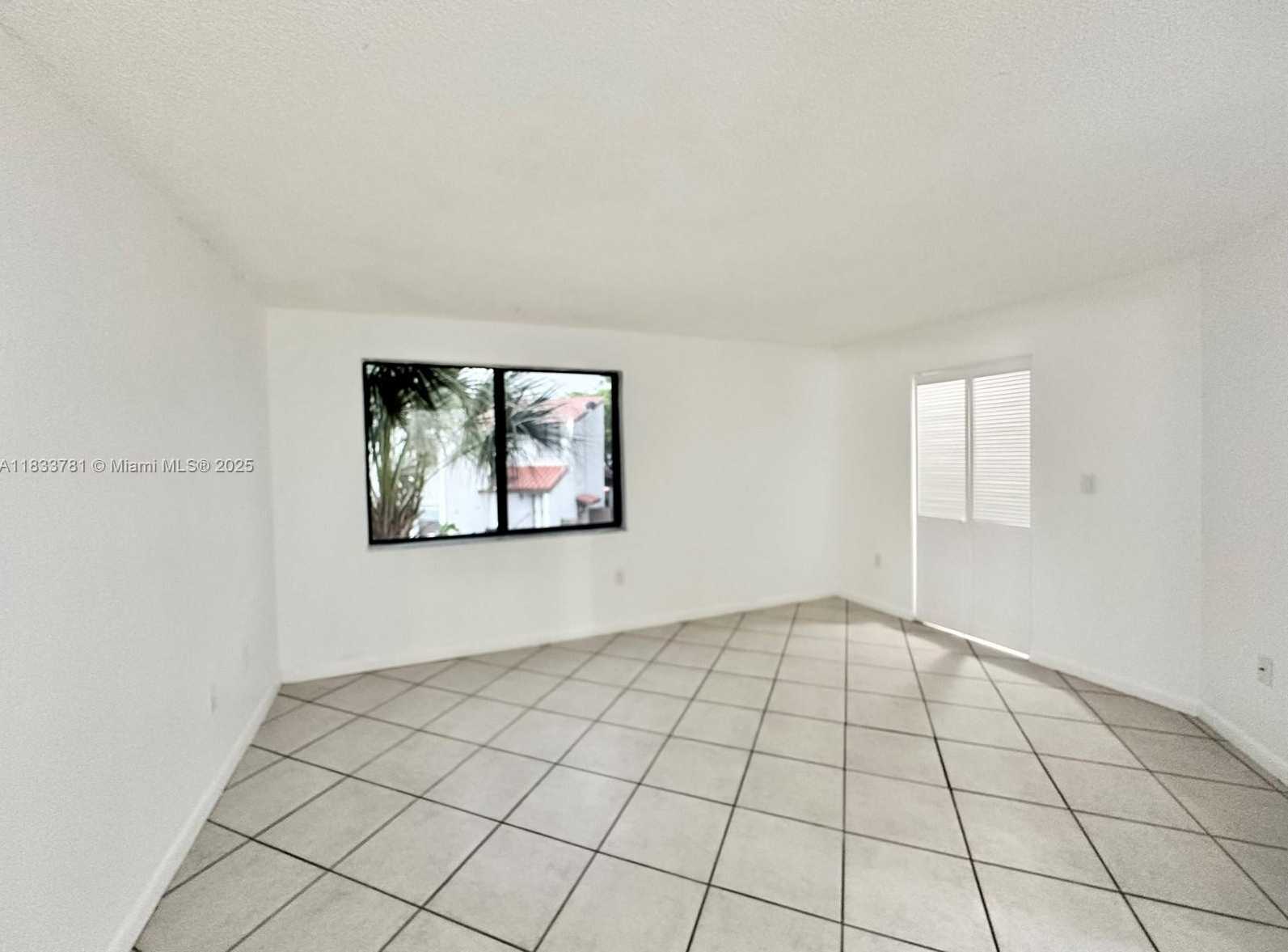 Small Image of 10237 NORTH WEST 9TH ST CIR #210-4, Miami Number 25