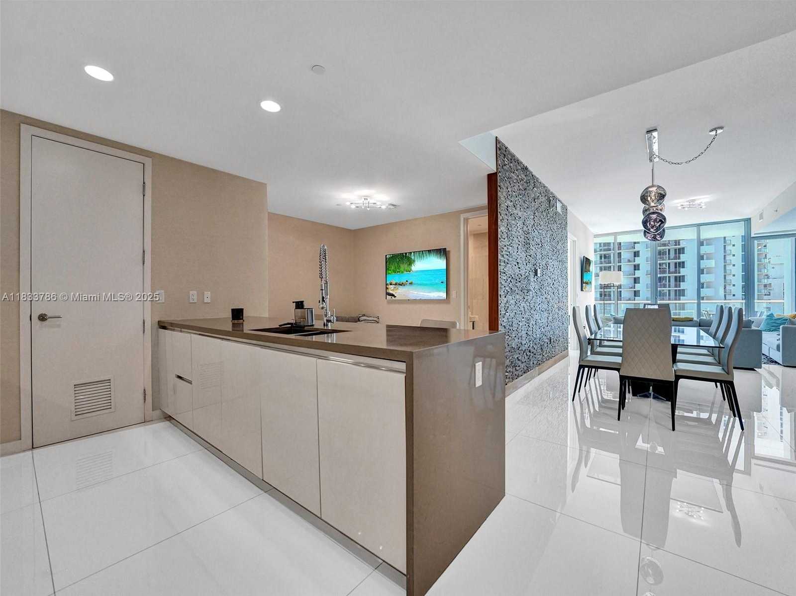 Small Image of 17475 COLLINS AVE #503, Sunny Isles Beach Number 16