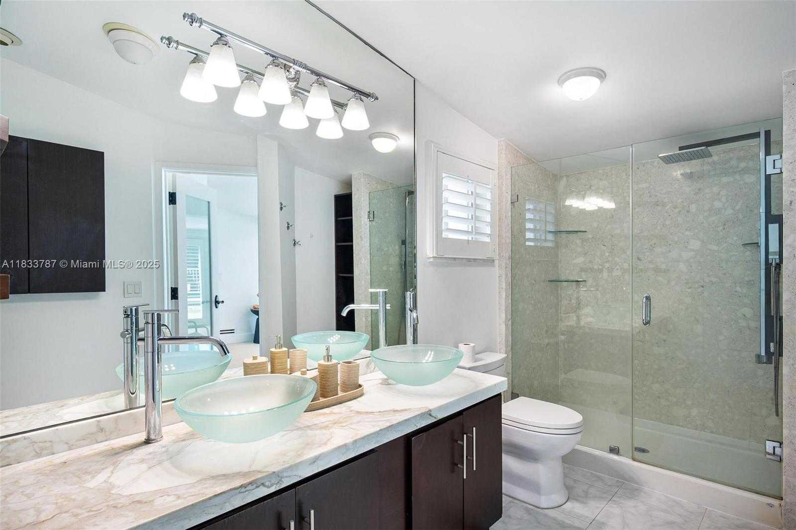 Small Image of 7701 NORTH EAST 8TH AVE, Miami Number 26