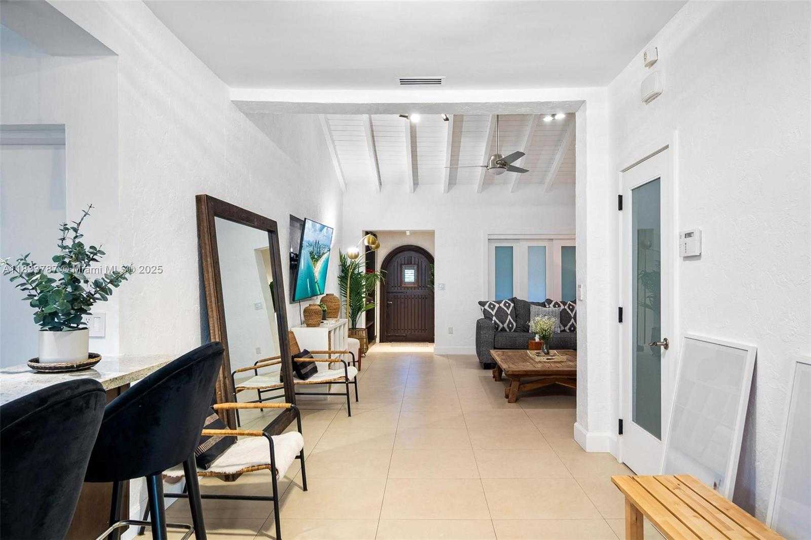 Small Image of 7701 NORTH EAST 8TH AVE, Miami Number 28