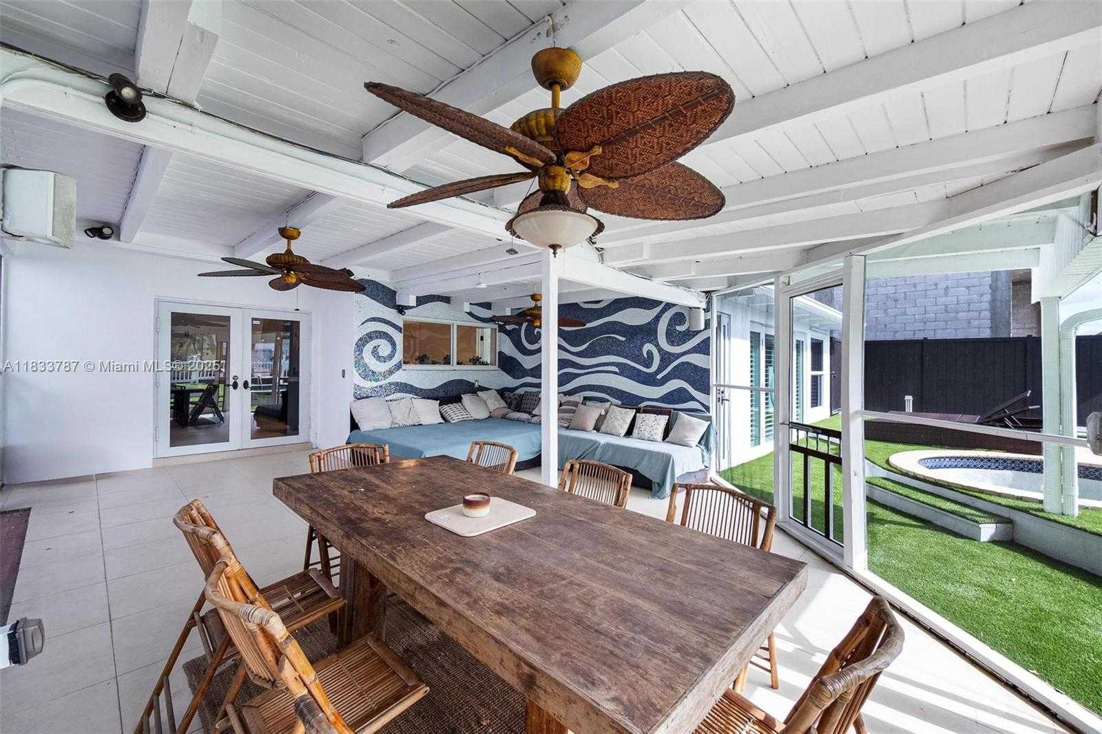Small Image of 7701 NORTH EAST 8TH AVE, Miami Number 35