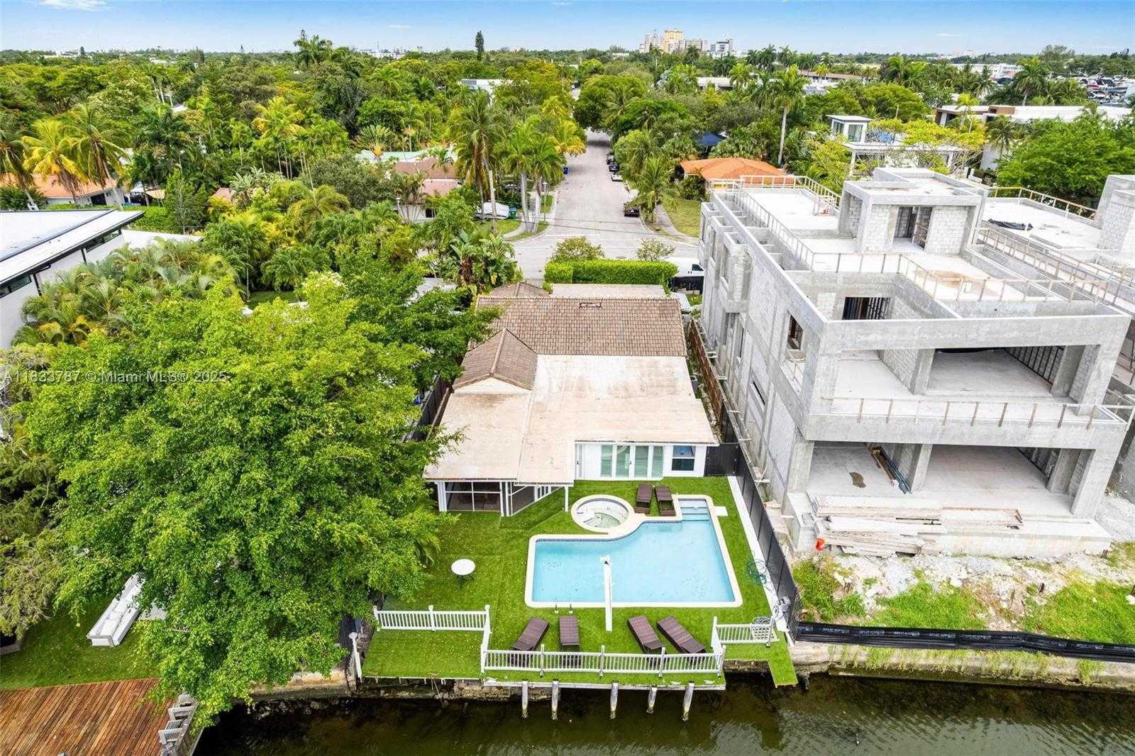 Small Image of 7701 NORTH EAST 8TH AVE, Miami Number 50
