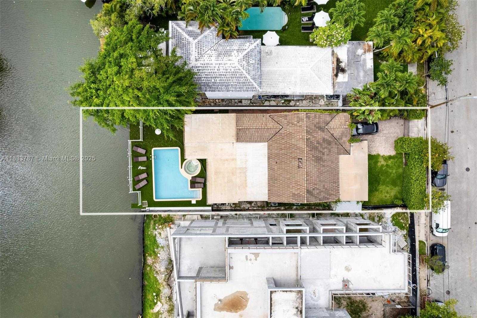 Small Image of 7701 NORTH EAST 8TH AVE, Miami Number 54