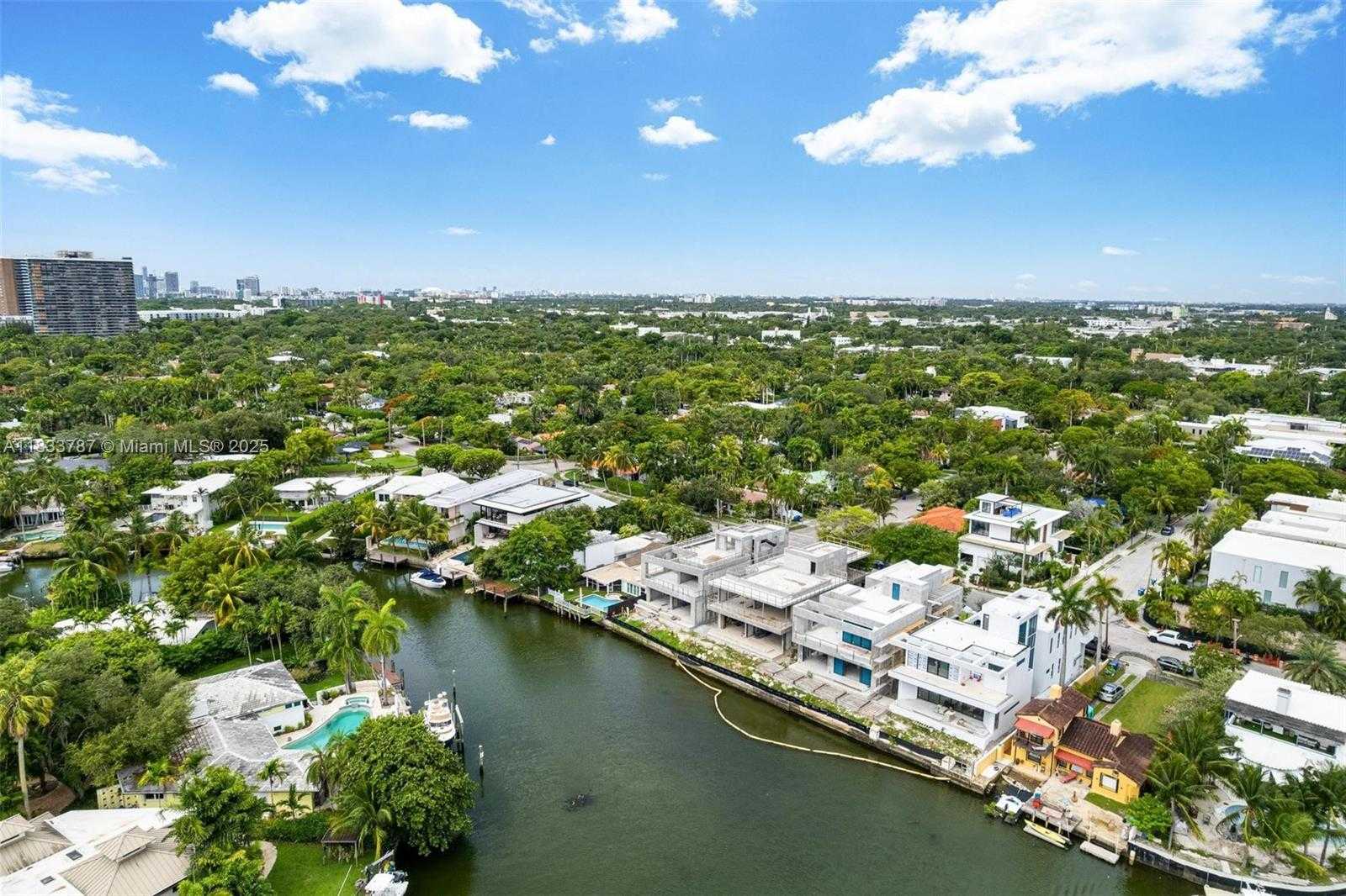 Small Image of 7701 NORTH EAST 8TH AVE, Miami Number 55